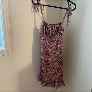 Tiger mist mini dress 
Size: XS
